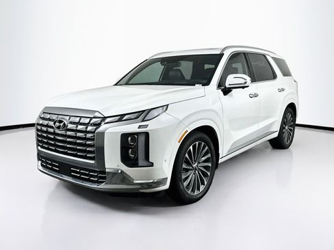Used 2023 Hyundai Palisade Calligraphy AWD/4WD image 3