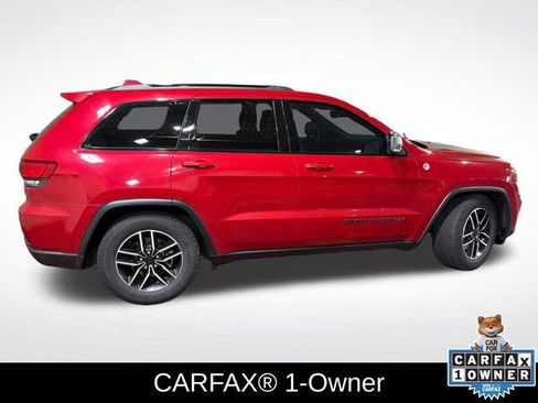 Used 2021 Jeep Grand Cherokee Trailhawk AWD/4WD image 3