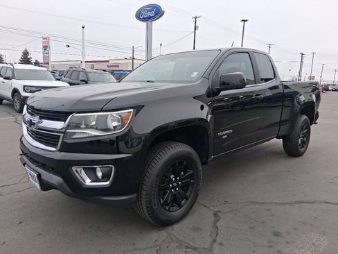 Used 2015 Chevrolet Colorado LT w/ LT Convenience Package image 7