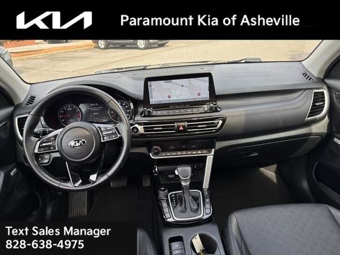 Certified 2021 Kia Seltos SX w/ SX Sunroof Package image 7