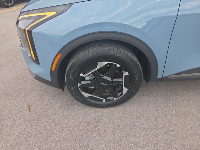 Certified 2026 Kia Sportage S AWD/4WD image 11