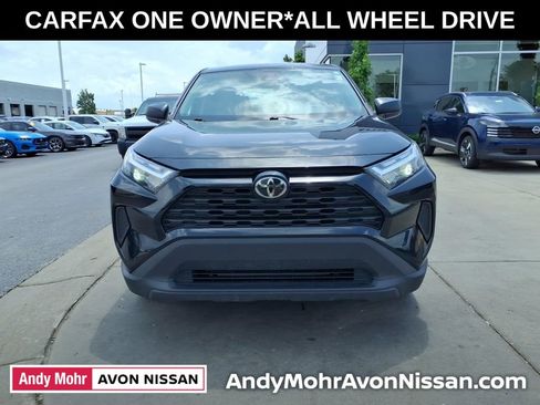 Used 2024 Toyota RAV4 LE AWD/4WD image 3