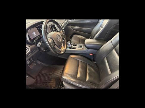 Used 2021 Jeep Grand Cherokee Limited AWD/4WD image 11