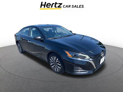 Used 2024 Nissan Altima 2.5 SV