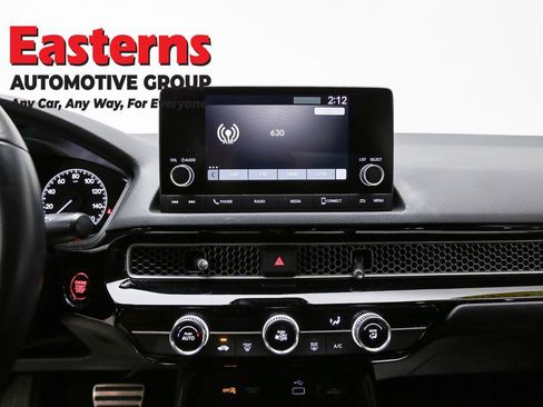 Used 2024 Honda Civic Sport image 12