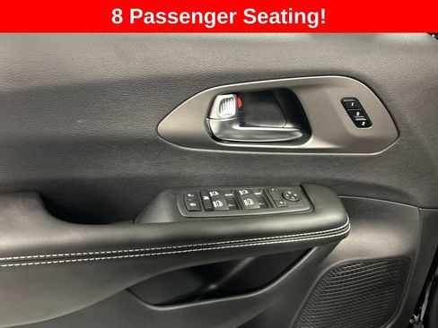 New 2027 Chrysler Pacifica Select FWD image 12