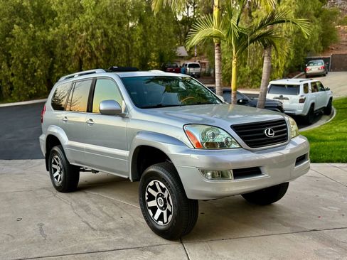 Used 2007 Lexus GX 470 image 2