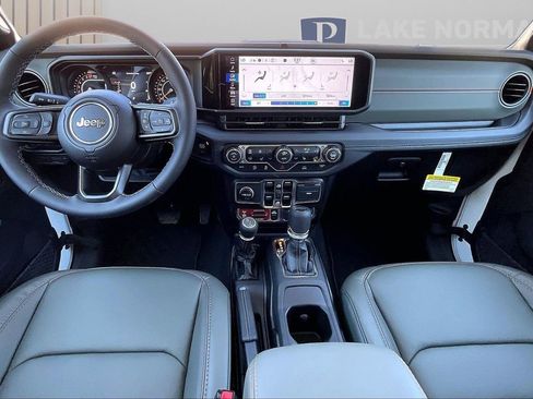 New 2026 Jeep Gladiator Mojave AWD/4WD image 10