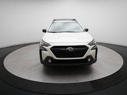 Used 2023 Subaru Outback Onyx Edition image 11