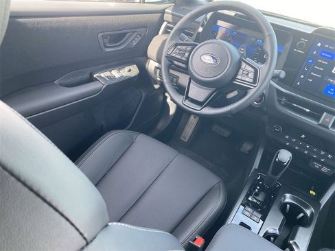 New 2026 Subaru Outback Limited AWD/4WD image 10
