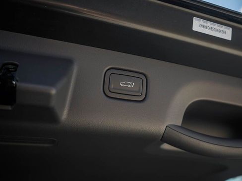 New 2026 Hyundai Kona Limited AWD/4WD image 9