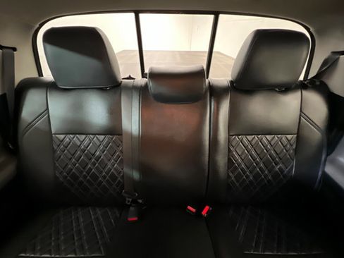 Used 2022 Toyota Tacoma SR5 image 24