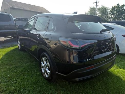 Used 2024 Honda HR-V LX image 8