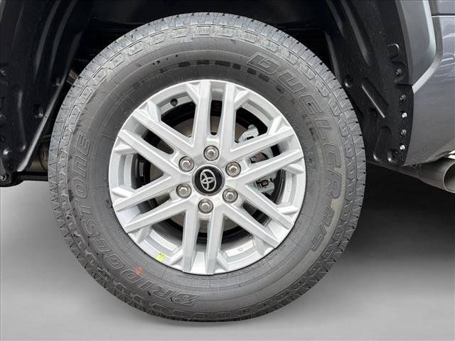 Certified 2026 Toyota Tundra SR5 AWD/4WD image 9