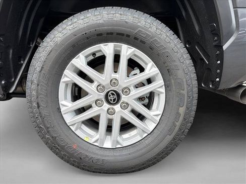 Certified 2026 Toyota Tundra SR5 AWD/4WD image 9
