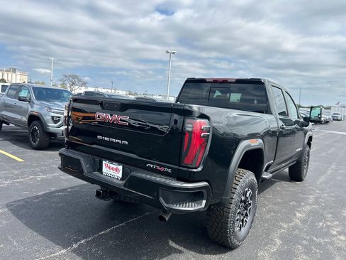 New 2026 GMC Sierra 2500 AT4X AWD/4WD image 10