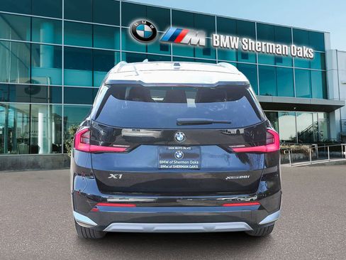 Used 2025 BMW X1 xDrive28i w/ Convenience Package image 5