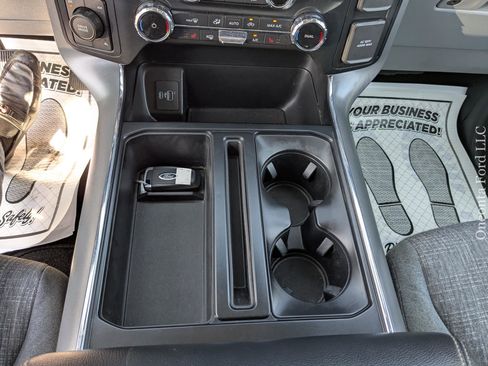 Used 2022 Ford F150 XLT w/ Equipment Group 302A High image 29