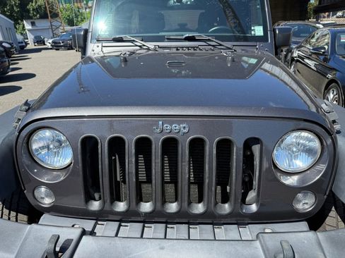 Used 2017 Jeep Wrangler Unlimited Sport w/ Quick Order Package 24S image 28