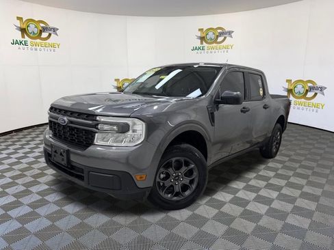 Used 2023 Ford Maverick XLT FWD image 4