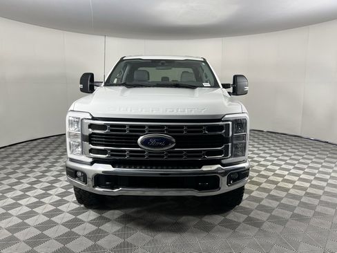 Used 2024 Ford F350 XLT w/ FX4 Off-Road Package image 11