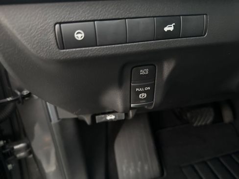 Used 2025 Nissan Murano SV w/ Cargo Package AWD/4WD image 19