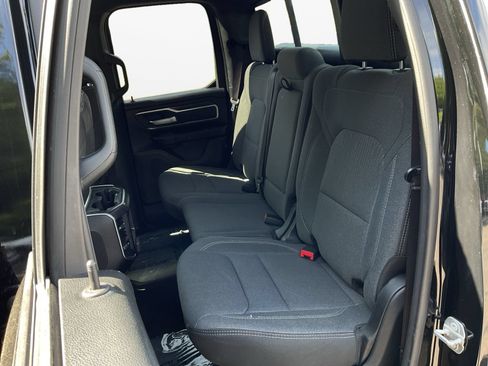 Used 2021 RAM 1500 Big Horn AWD/4WD image 13