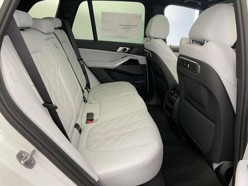 Used 2026 BMW X5 xDrive40i w/ M Sport Package AWD/4WD image 20