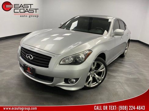 Used 2014 INFINITI Q70 3.7 w/ Premium Package image 1