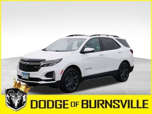 Used 2022 Chevrolet Equinox RS w/ RS Leather Package AWD/4WD image 3