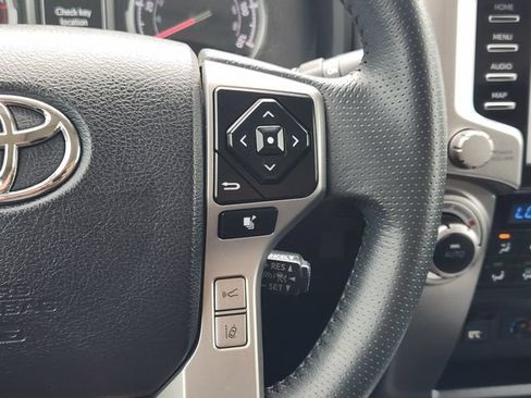 Used 2022 Toyota 4Runner Limited AWD/4WD image 30