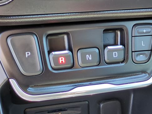 Used 2021 GMC Terrain SLT w/ Elevation Edition AWD/4WD image 25