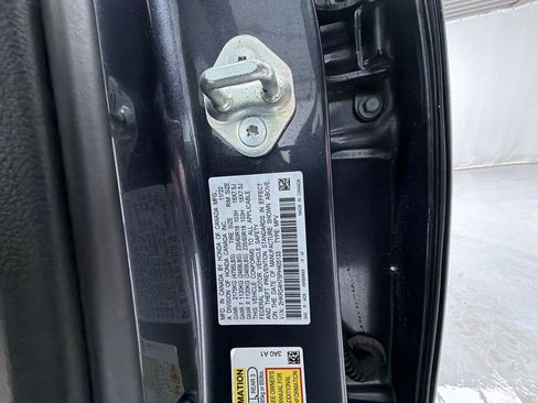 Used 2023 Honda CR-V EX-L image 15