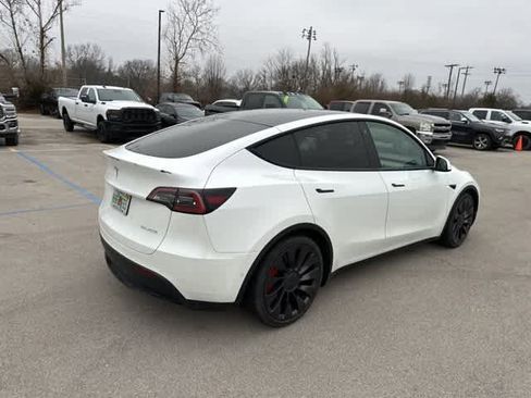Used 2021 Tesla Model Y Performance image 19