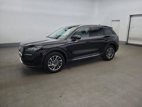 Used 2022 Lincoln Corsair AWD w/ Equipment Group 101A image 2