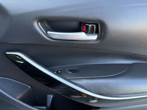 Used 2021 Toyota Corolla XSE w/ Carpet Mat Package (TMS) FWD image 18
