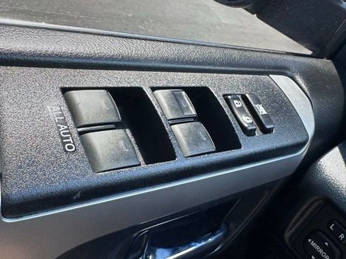 Used 2022 Toyota 4Runner Limited AWD/4WD image 19