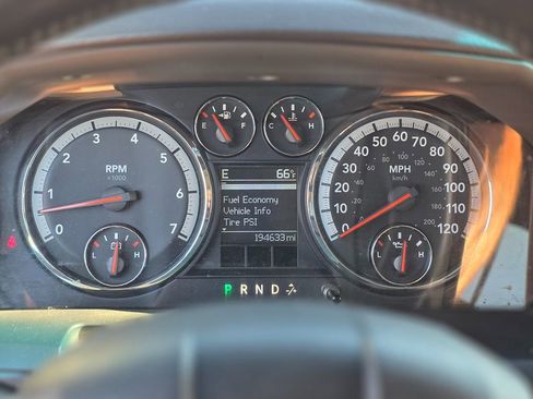 Used 2010 Dodge Ram 1500 Truck Laramie w/ Chrome Accents Group image 26