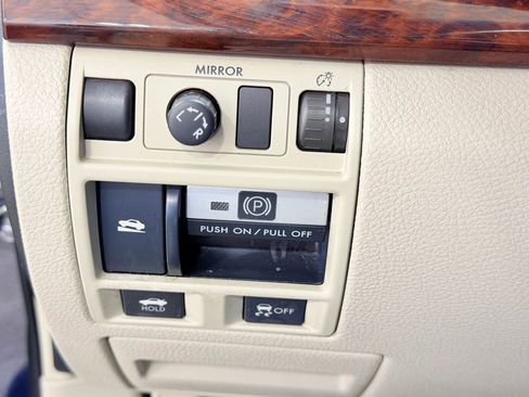 Used 2014 Subaru Legacy 2.5i Limited image 18