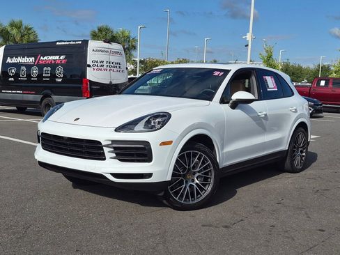 Used 2021 Porsche Cayenne AWD/4WD image 1