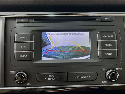 Used 2016 Kia Sedona EX FWD image 13