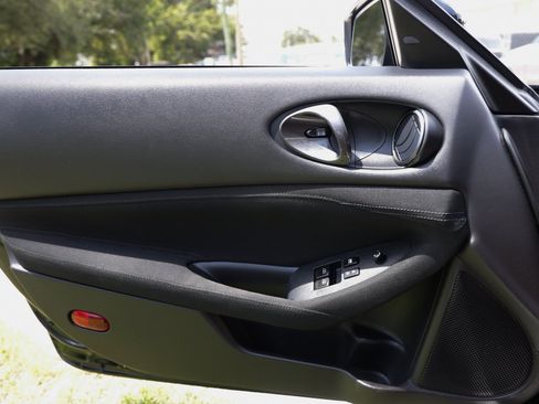 Used 2024 Nissan Z Sport w/ Floor Mat Package RWD image 42