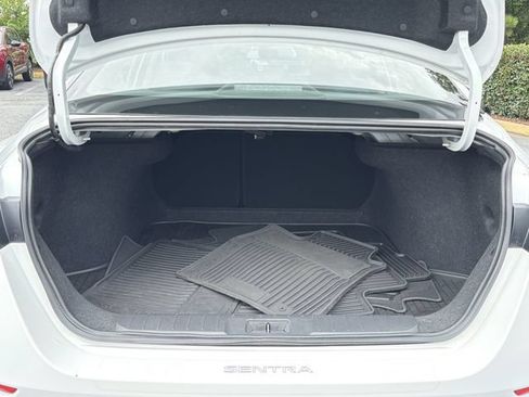 Used 2024 Nissan Sentra S FWD image 24