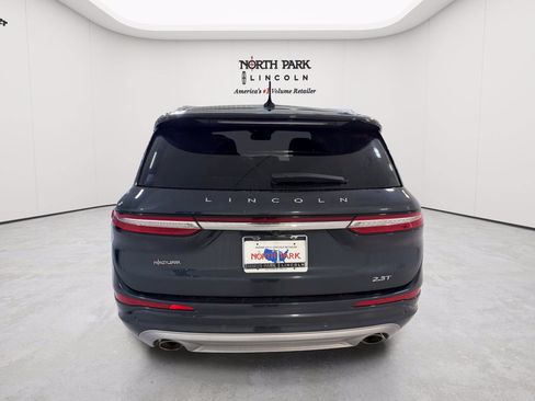 Used 2020 Lincoln Corsair Reserve w/ Equipment Group 202A AWD/4WD image 4
