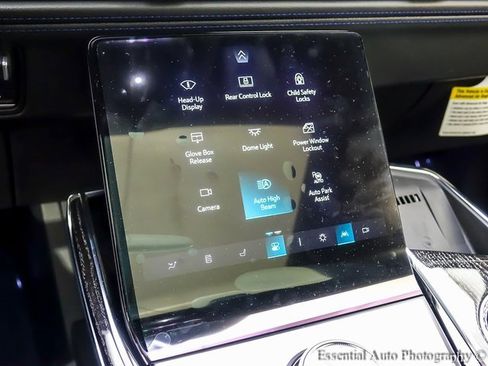 New 2026 Cadillac Escalade IQL Luxury w/ LPO, Radiant Package image 19