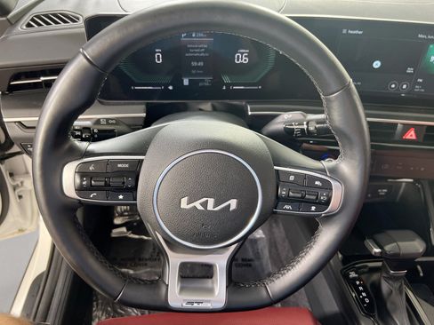 Used 2025 Kia K5 GT-Line w/ GT-Line Premium Package AWD/4WD image 11