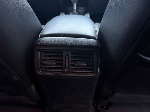 Used 2016 Nissan Rogue SL w/ SL Premium Package image 30