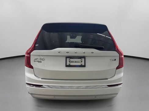 Used 2022 Volvo XC90 T6 Inscription w/ Protection Package Premier AWD/4WD image 8