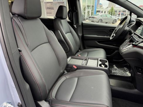 New 2026 Honda Odyssey Sport-L image 11