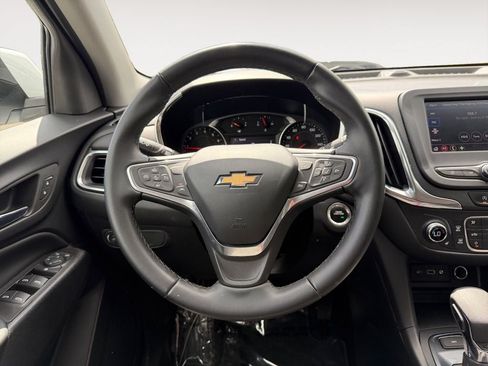 Used 2023 Chevrolet Equinox LT w/ Driver Convenience Package AWD/4WD image 18